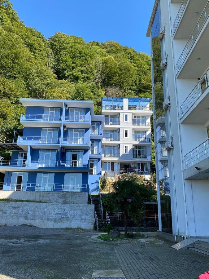 Woodsea Hotell Batumi Exteriör bild
